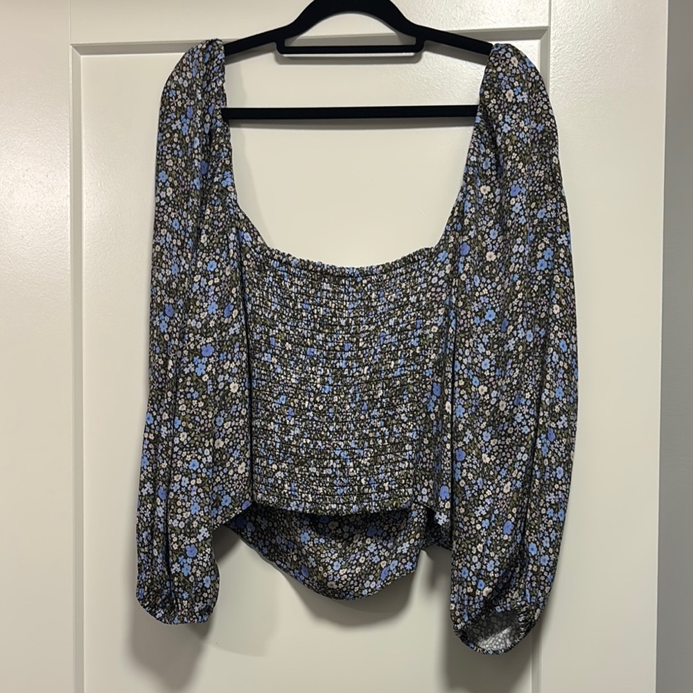 Wilfred Floral Novella Top with Blue Accents Size 2XL Aritzia - Picture 3 of 5